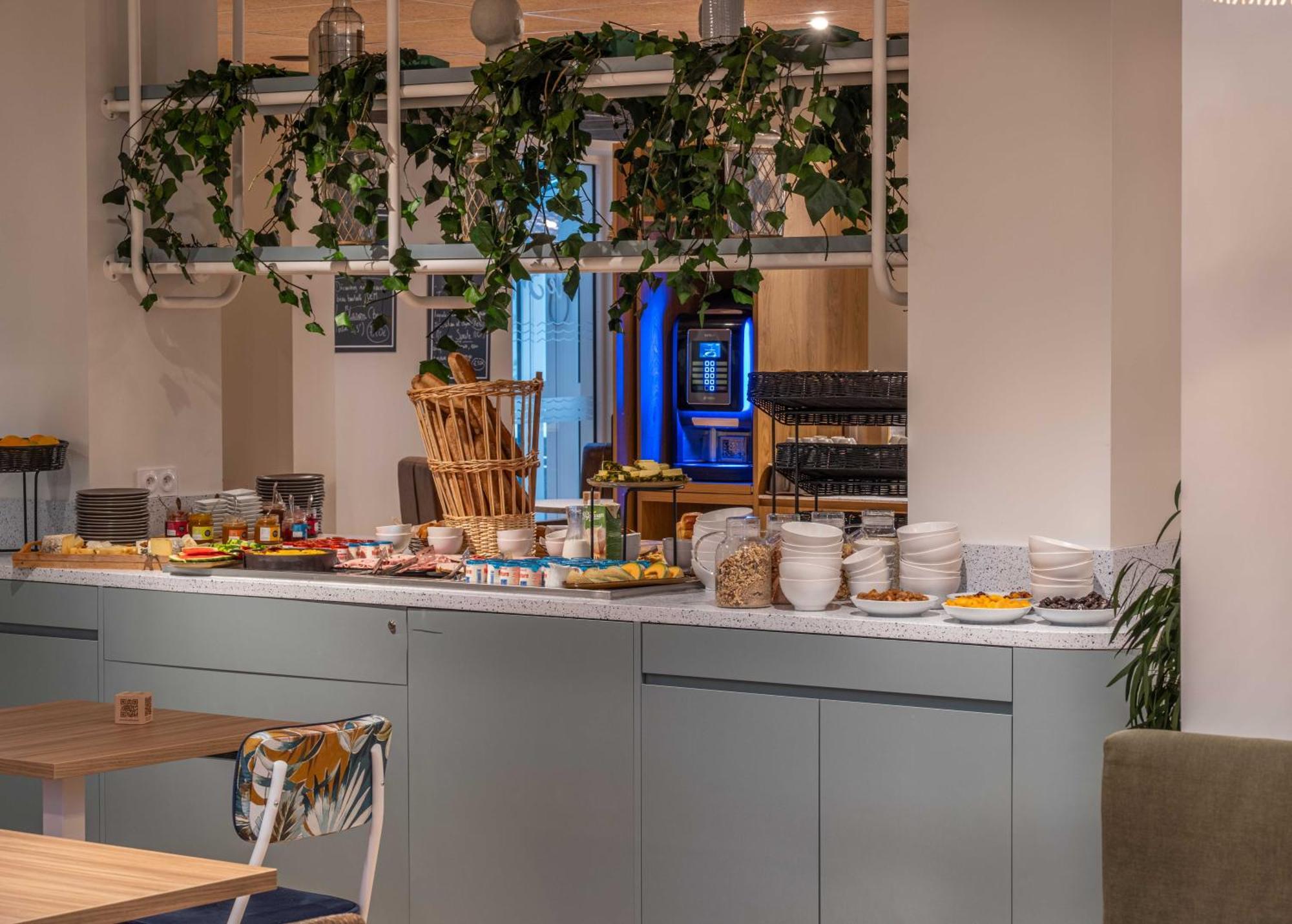 L'Escale Marine, The Originals Relais Hotel Крозон Екстериор снимка