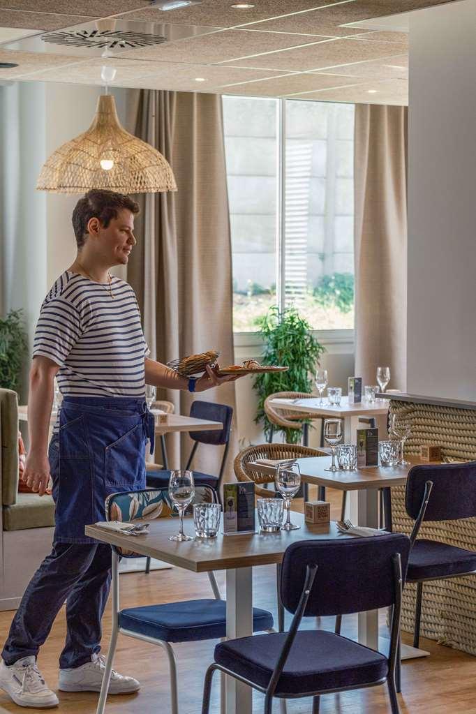L'Escale Marine, The Originals Relais Hotel Крозон Ресторант снимка